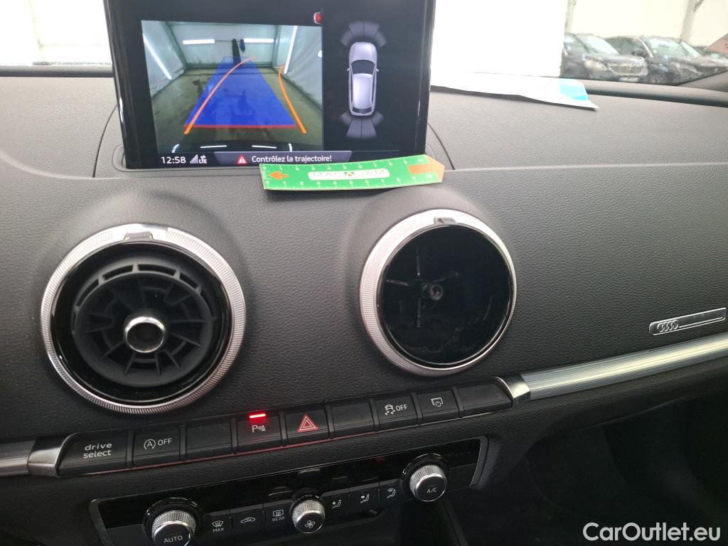  Audi  A3 AUDI  Sportback 5p Berline 1.5 TFSI 150 COD S TRONIC DESIGN LUXE #3