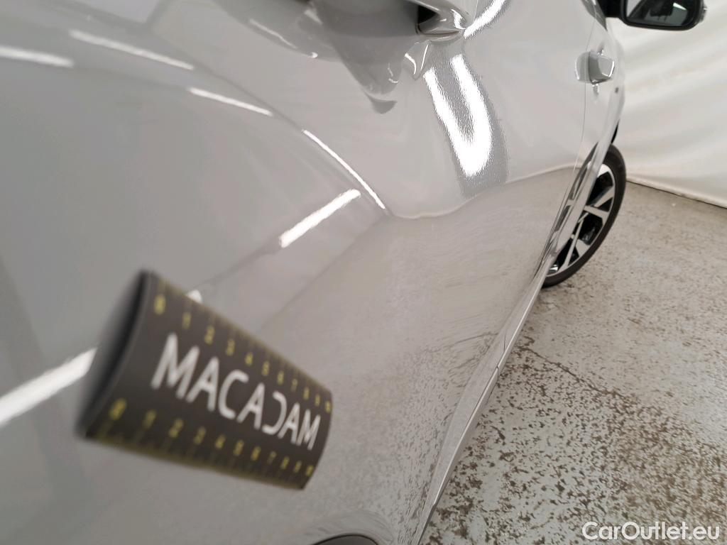  Hyundai  Konna Kona Executive 2WD 1.6 CRDi 135CV BVA7 E6dT #4