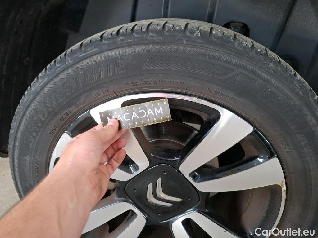  Citroen  C3  Aircross Shine Business 1.2 PureTech 130CV BVA6 E6d #26