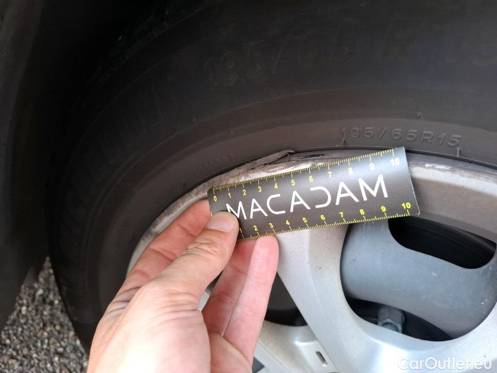  Citroen  C3  Feel Business 1.5 BlueHDI 100CV BVM6 E6dT #13