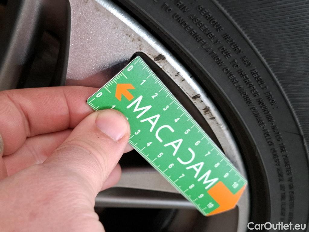  Bmw  X2 BMW  / 2017 / 5P / SUV sDrive20d Lounge BVA8 #16