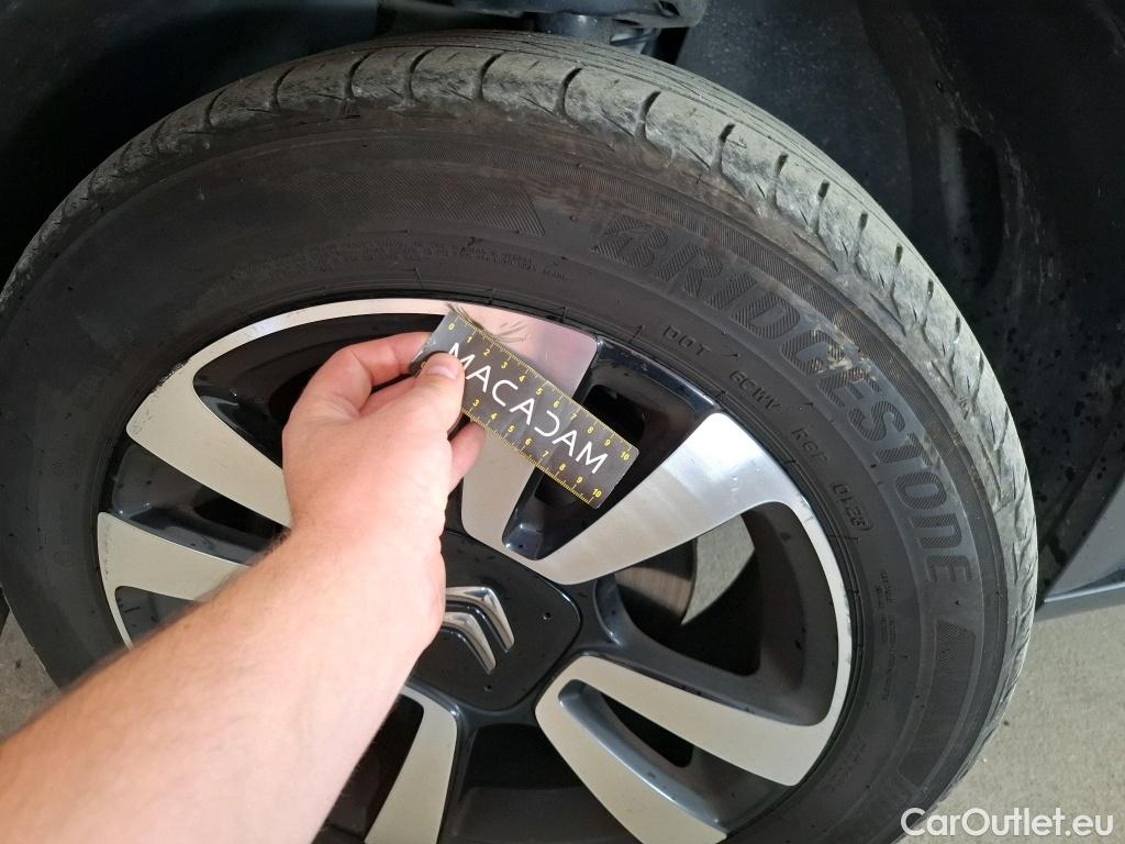  Citroen  C3  Aircross Shine Business 1.2 PureTech 130CV BVA6 E6d #16