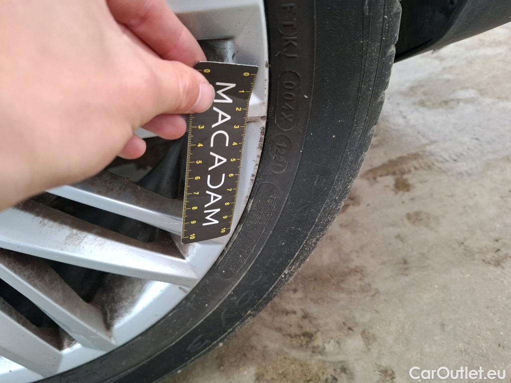  Seat  ATECA SEAT  5p SUV 1.5 TSI 150 ACT DSG7 S&S Xcellence #42