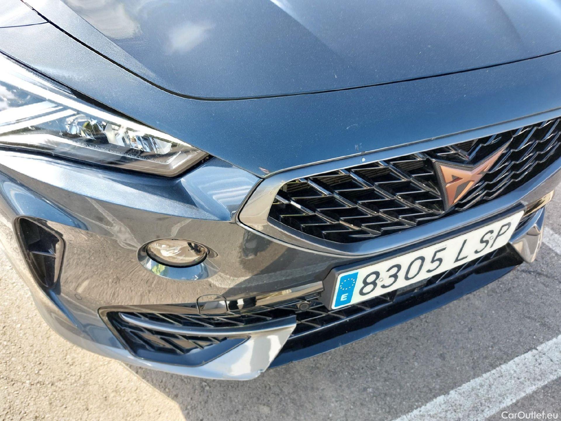  Cupra  Formentor CUPRA  / 2020 / 5P / todoterreno 1.4 e-Hybrid 150kW (204 CV) DSG (AC) #4
