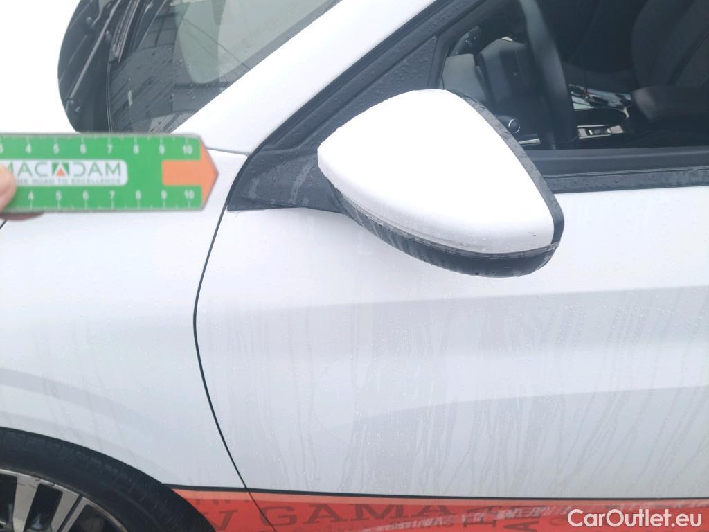  Peugeot  208 PEUGEOT  / 2019 / 5P / berlina con portón PureTech 73kW (100CV) Allure #22