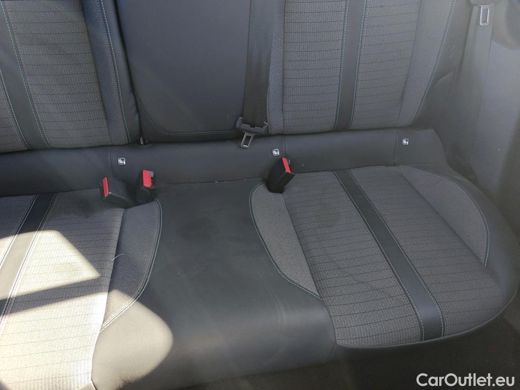  Peugeot  2008  Allure Pack 1.5 HDi 110CV MT6 E6d #15