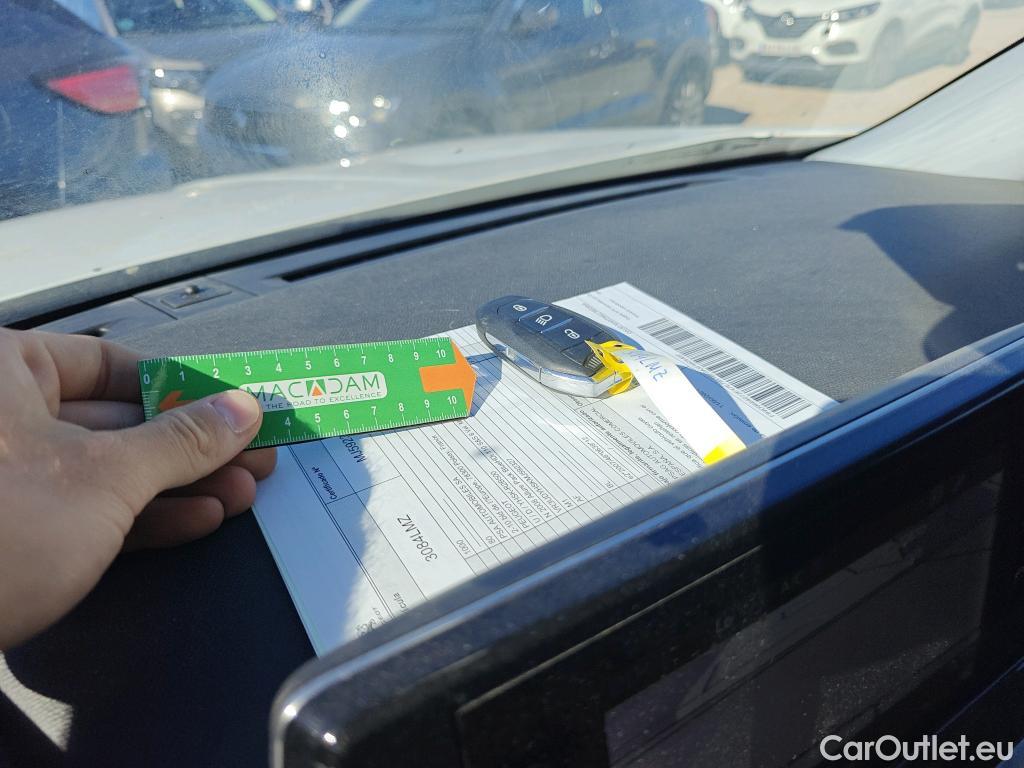  Peugeot  2008  Allure Pack 1.5 HDi 110CV MT6 E6d #6