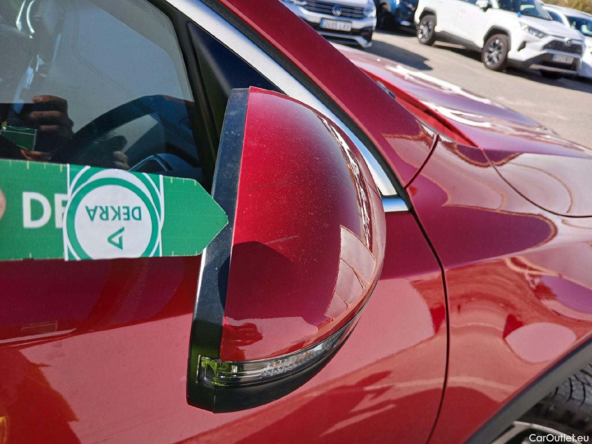  KIA  XCeed KIA  / 2019 / 5P / todoterreno 1.5 MHEV Tech 118kW (160CV) DCT #39