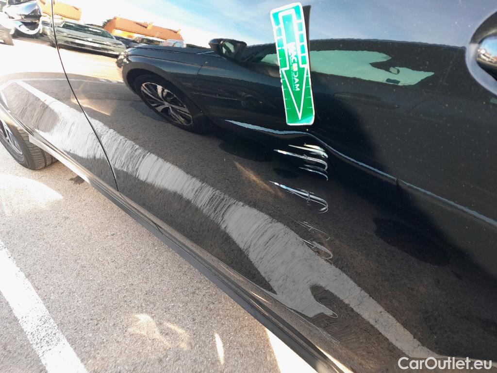  Mercedes  G-Klasee MERCEDES-BENZ GLE / 2018 / 5P / todoterreno GLE 350 de 4MATIC (Híbrido Enchufable) #4