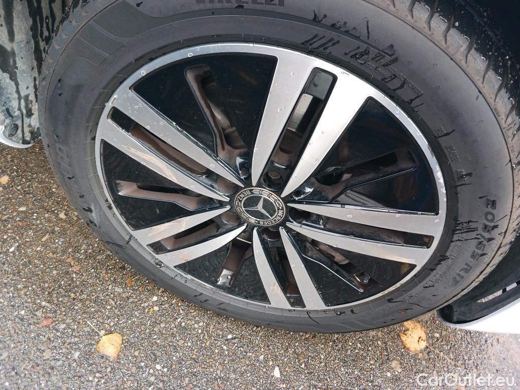  Mercedes  A-Klasse Clase A A 250 e (177.086) 1.3 220CV AT8 E6d #3