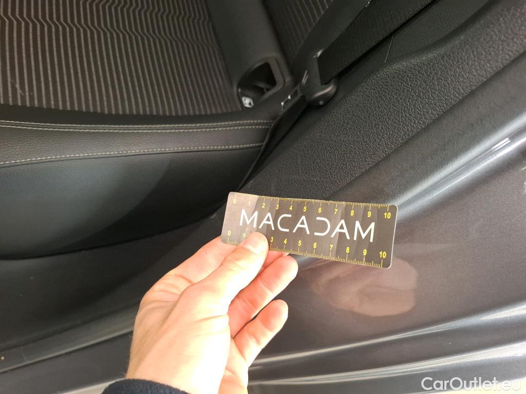  Mercedes  GLA MERCEDES-BENZ  / 2020 / 5P / SUV 1.3  250 e BUSINESS LINE DCT #18