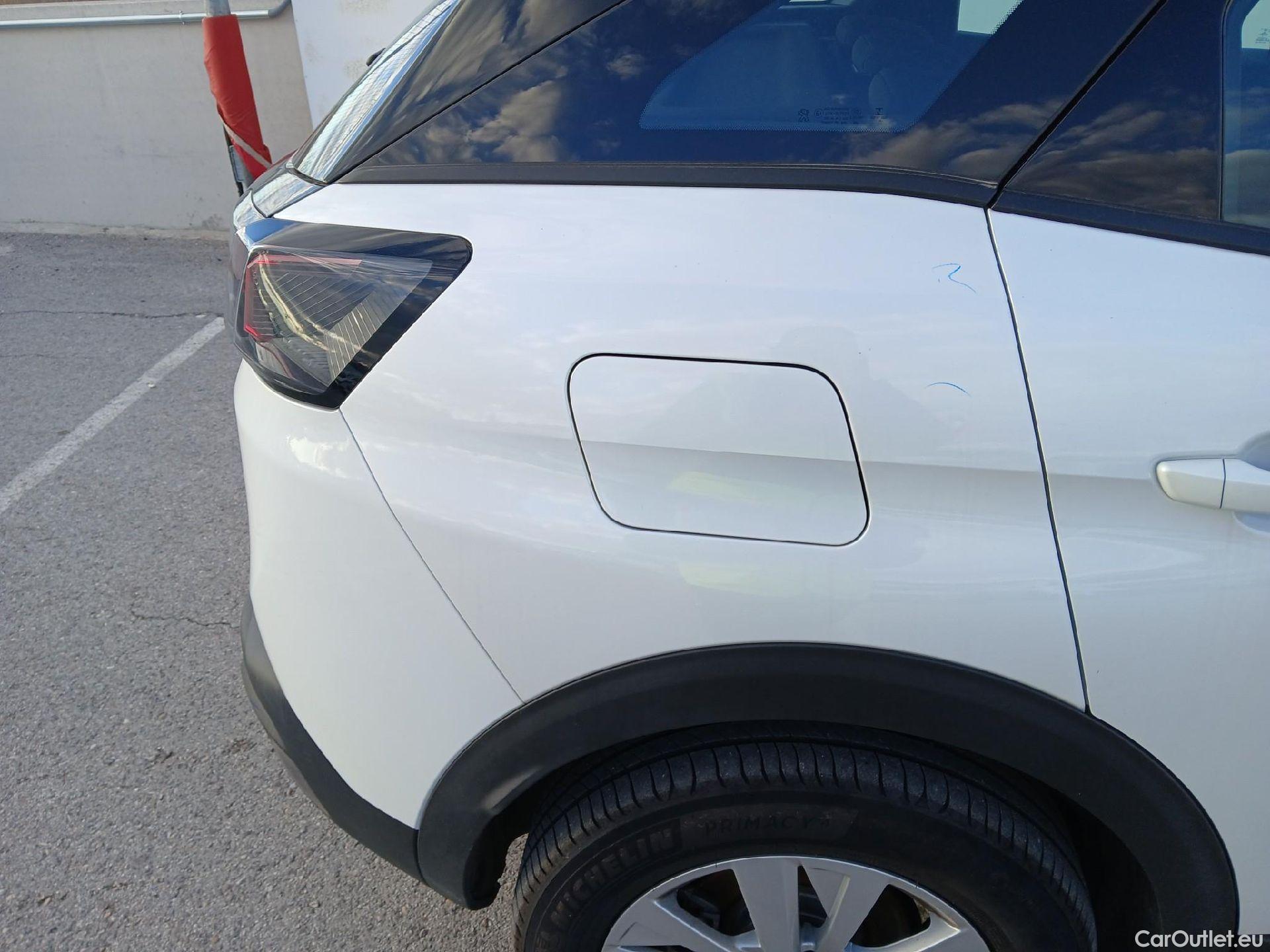  Peugeot  3008 PEUGEOT  / 2020 / 5P / todoterreno 1.5 BlueHDi 96kW (130CV) S&S Active Pack #12