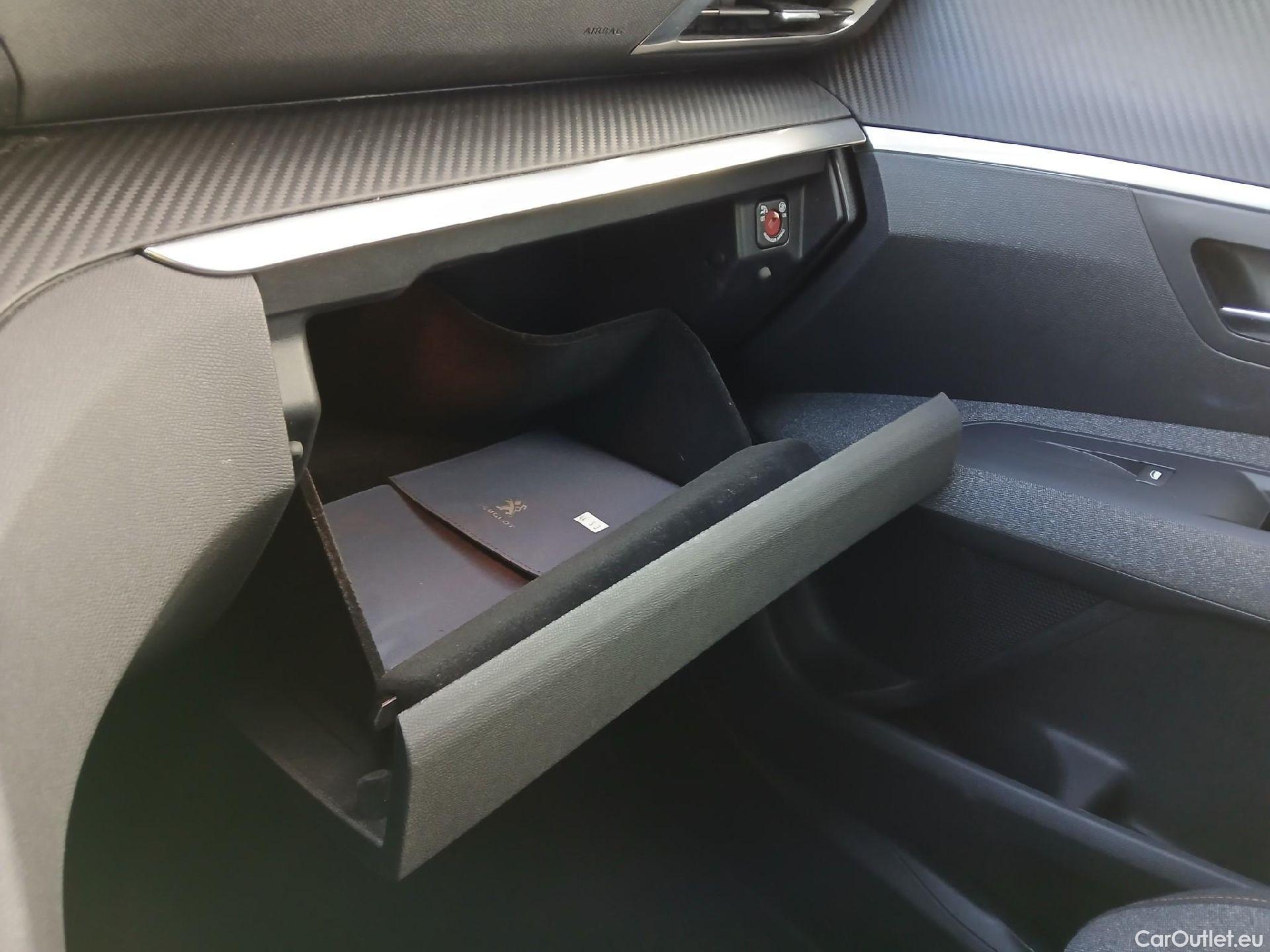  Peugeot  3008 PEUGEOT  / 2020 / 5P / todoterreno 1.5 BlueHDi 96kW (130CV) S&S Active Pack #1