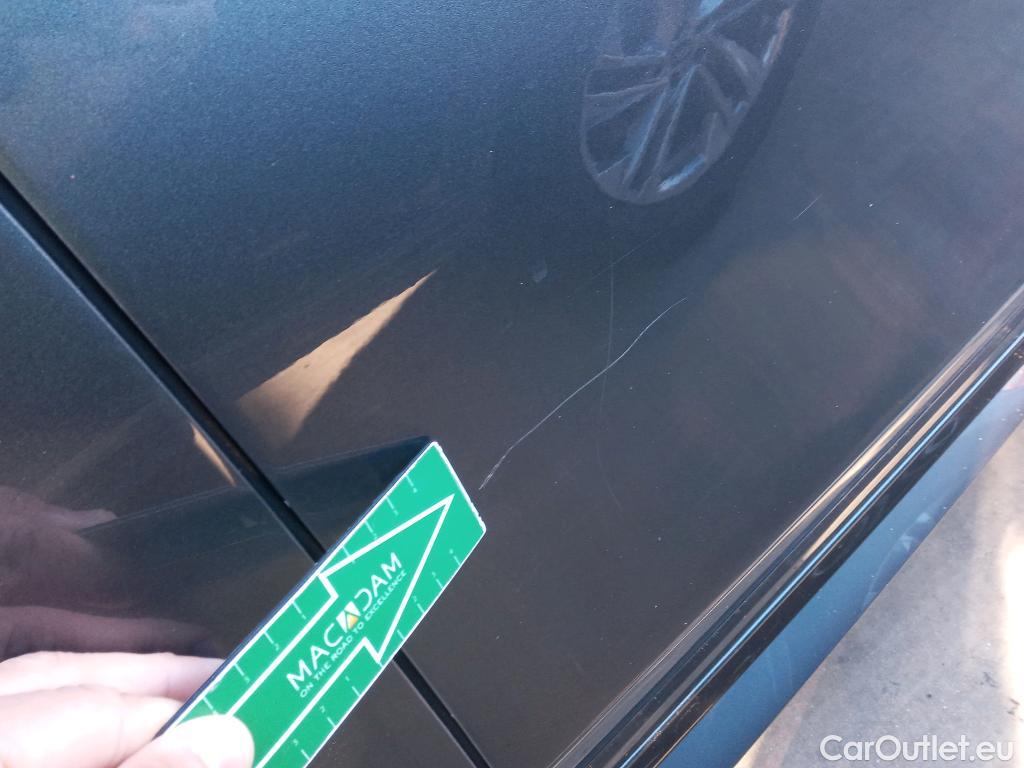  Mercedes  G-Klasee MERCEDES-BENZ GLE / 2018 / 5P / todoterreno GLE 450 4MATIC #28