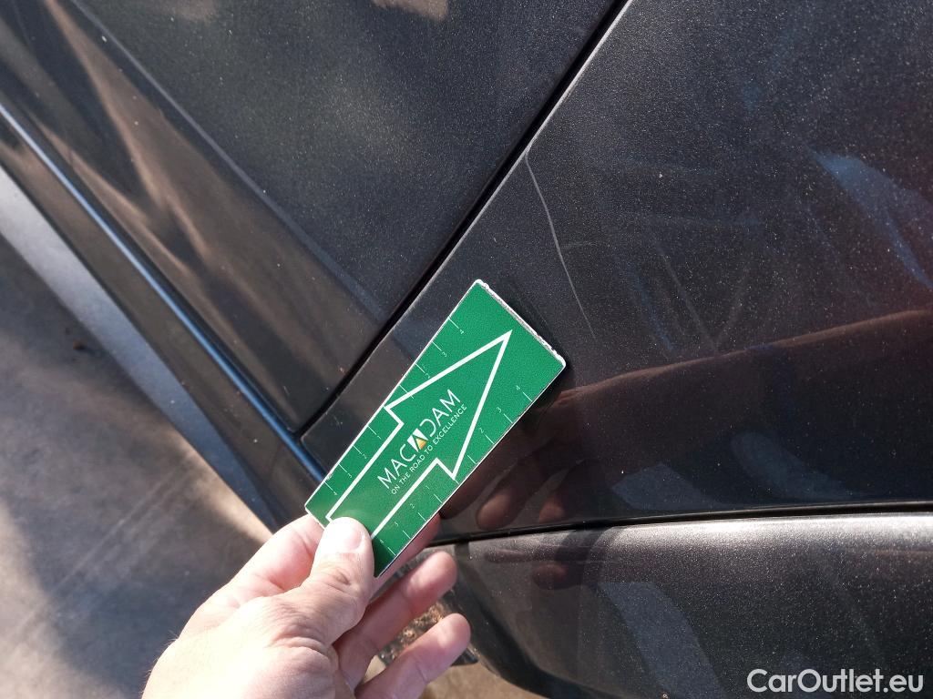  Mercedes  G-Klasee MERCEDES-BENZ GLE / 2018 / 5P / todoterreno GLE 450 4MATIC #52