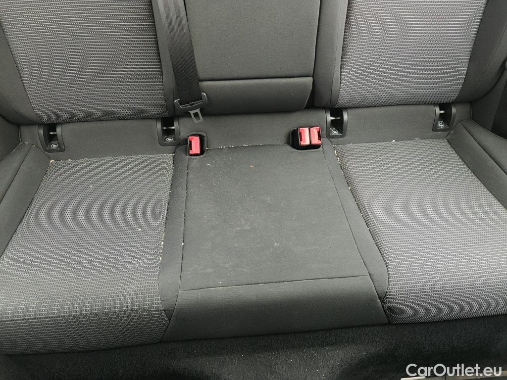  Seat  Leon SEAT León / 2016 / 5P / familiar ST 1.6 TDI 85kW (115CV) S&S Style Ed Nav #9