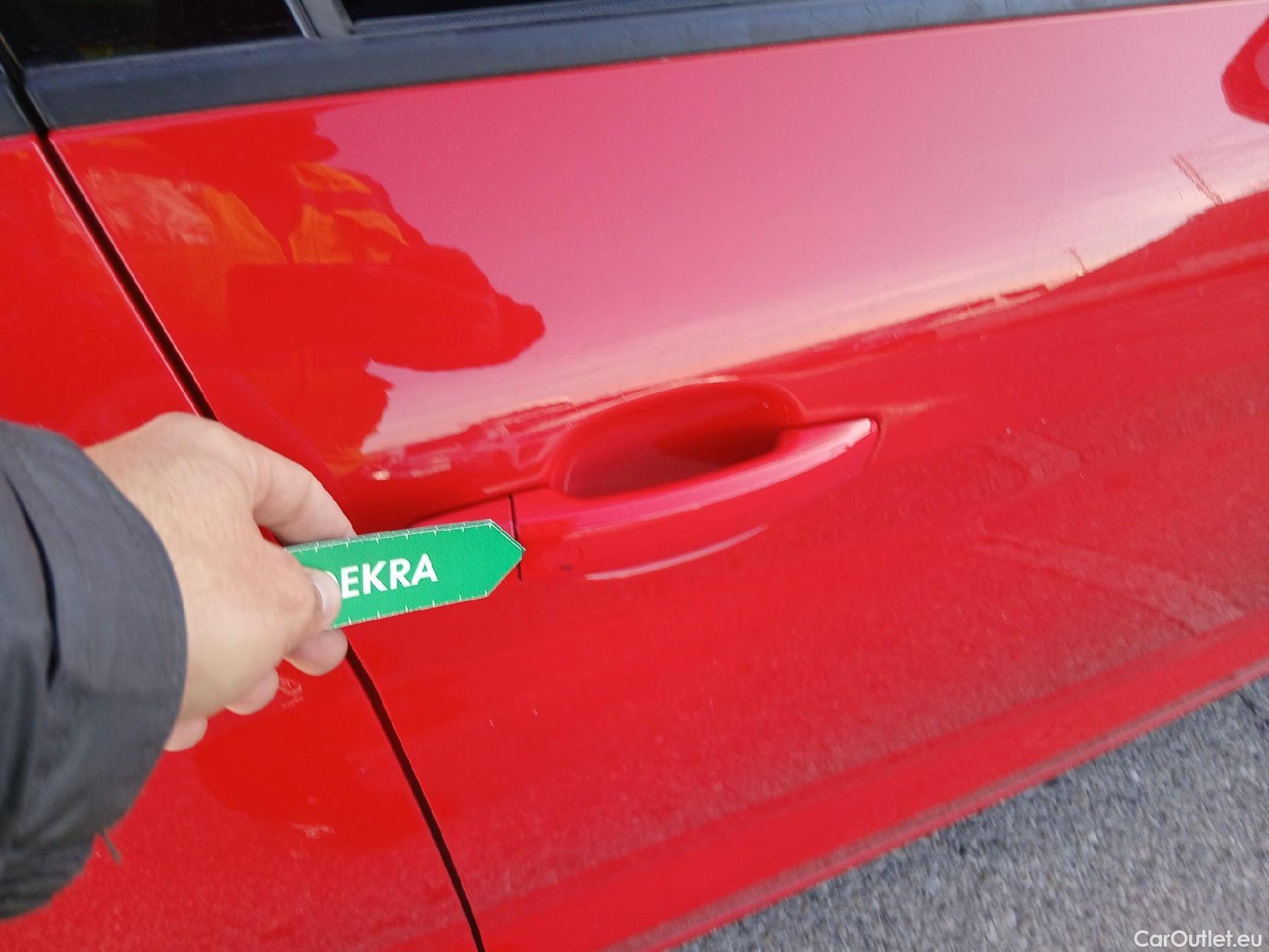  Audi  A1 Sportback AUDI A1 / 2018 / 5P / berlina con portón Sportback Advanced 25 TFSI 70kW (95CV) #17