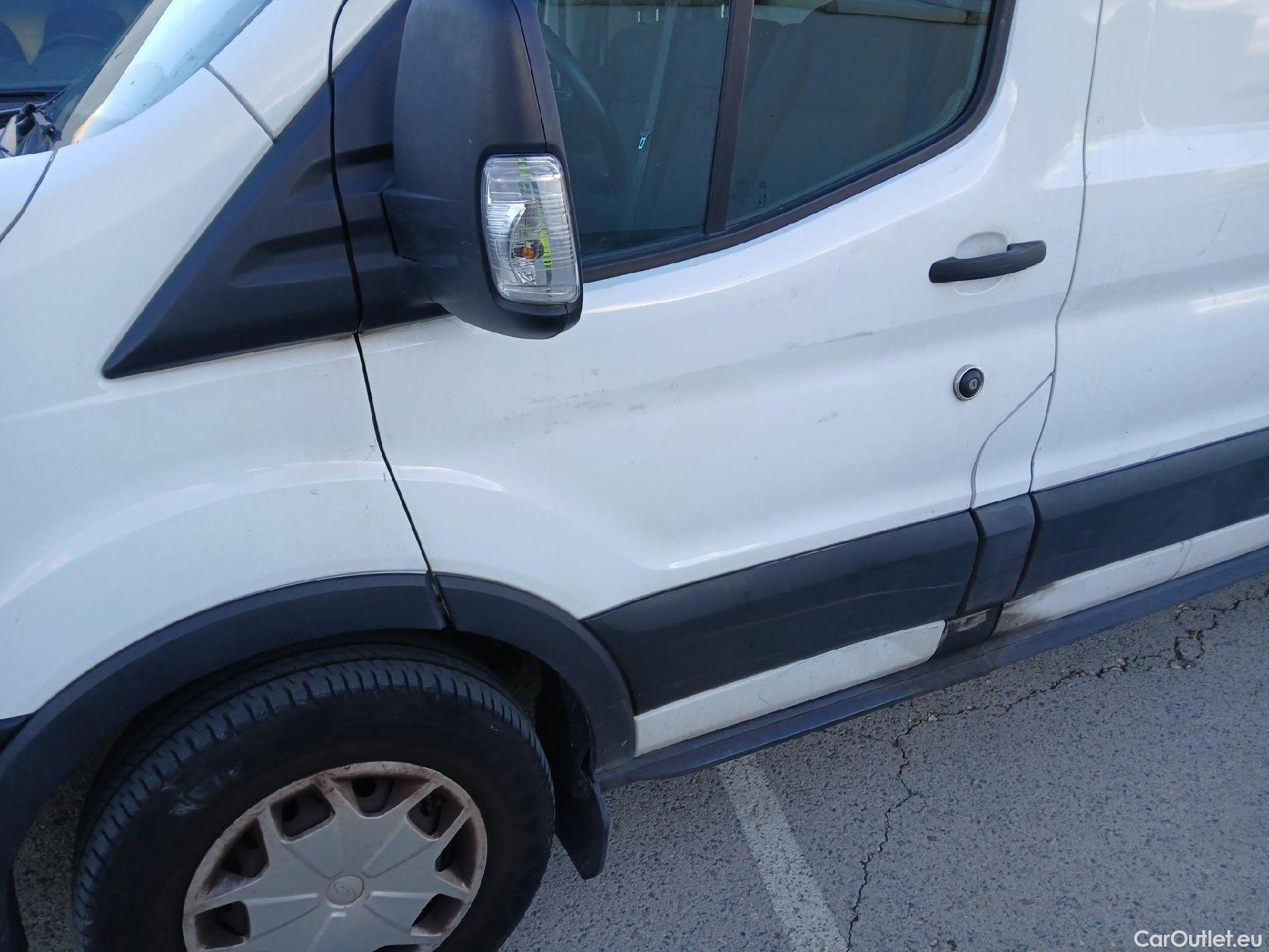  Ford  Transit FORD  / 2013 / 4P / furgón 350 96kW L3H2 Van Trend FWD MHEV #27