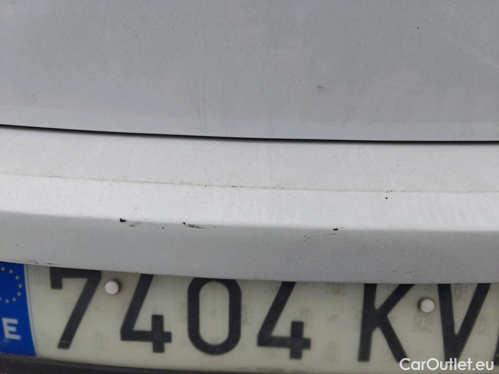  Seat  Leon SEAT León / 2016 / 5P / familiar ST 1.6 TDI 85kW (115CV) S&S Style Ed Nav #32