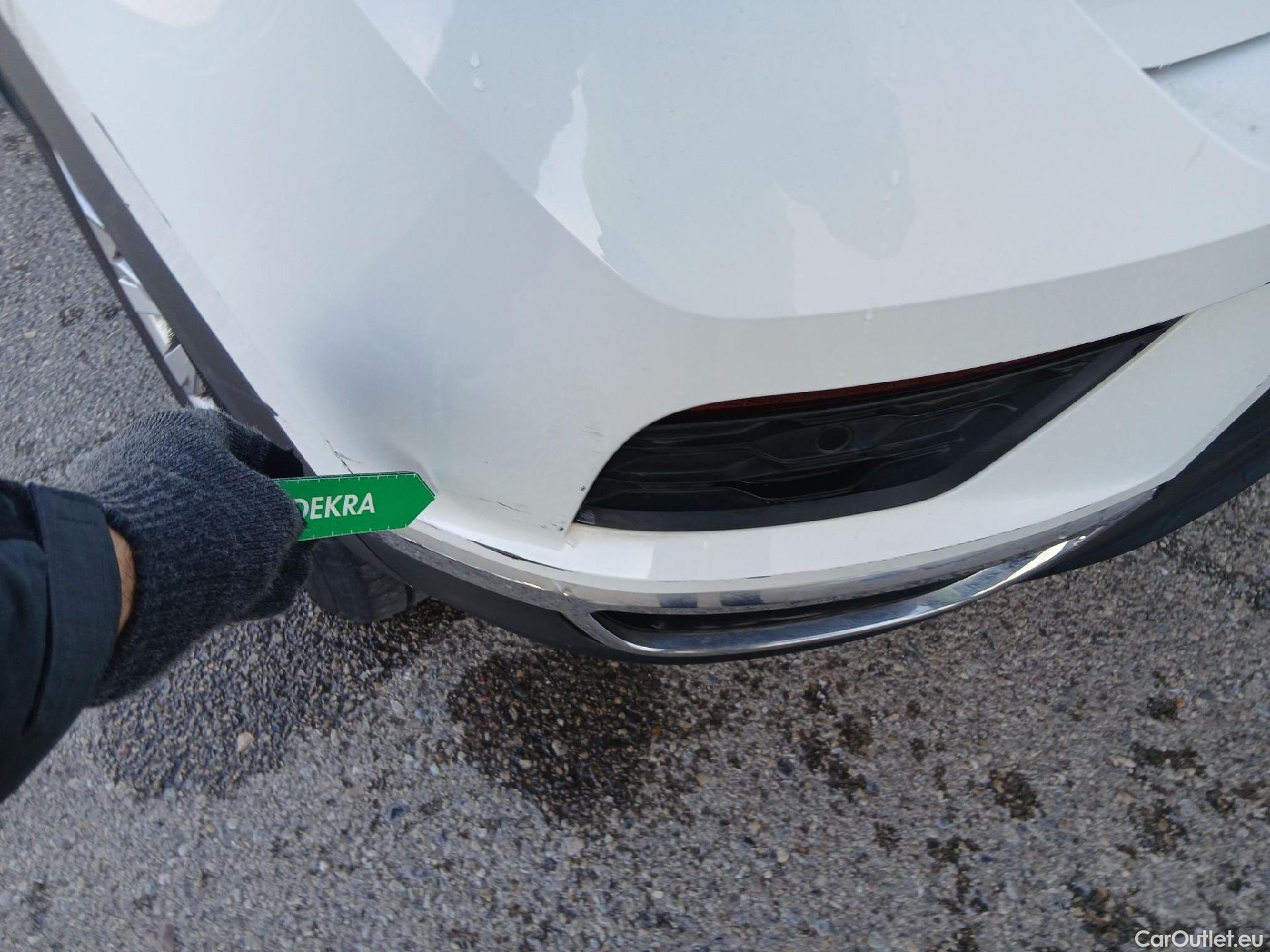  Volkswagen  T-ROC VOLKSWAGEN  / 2017 / 5P / Advance 1.5 TSI 110kW (150CV) DSG #10