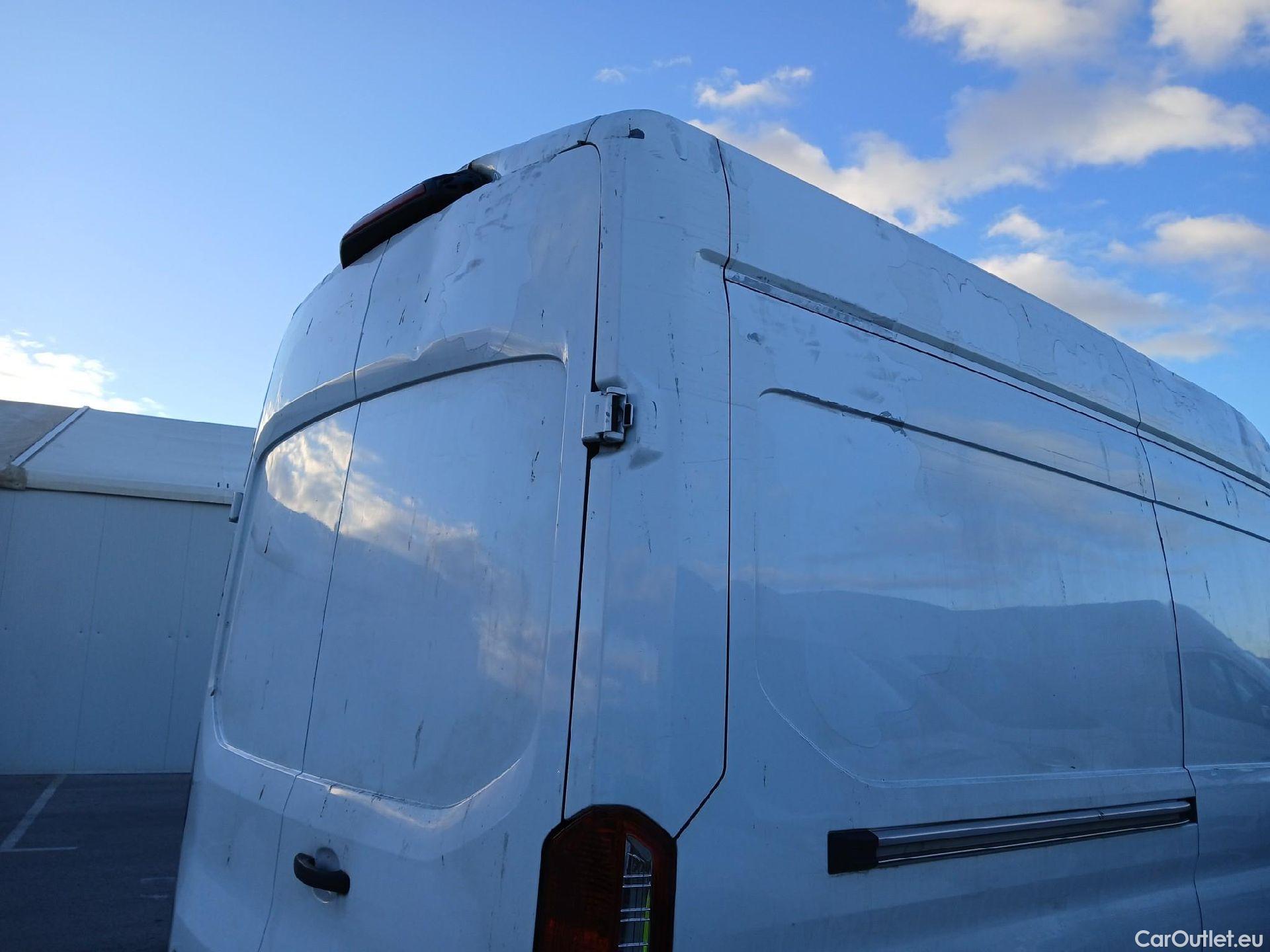  Ford  Transit FORD  / 2013 / 4P / furgón 350 96kW L3H2 Van Trend FWD MHEV #42