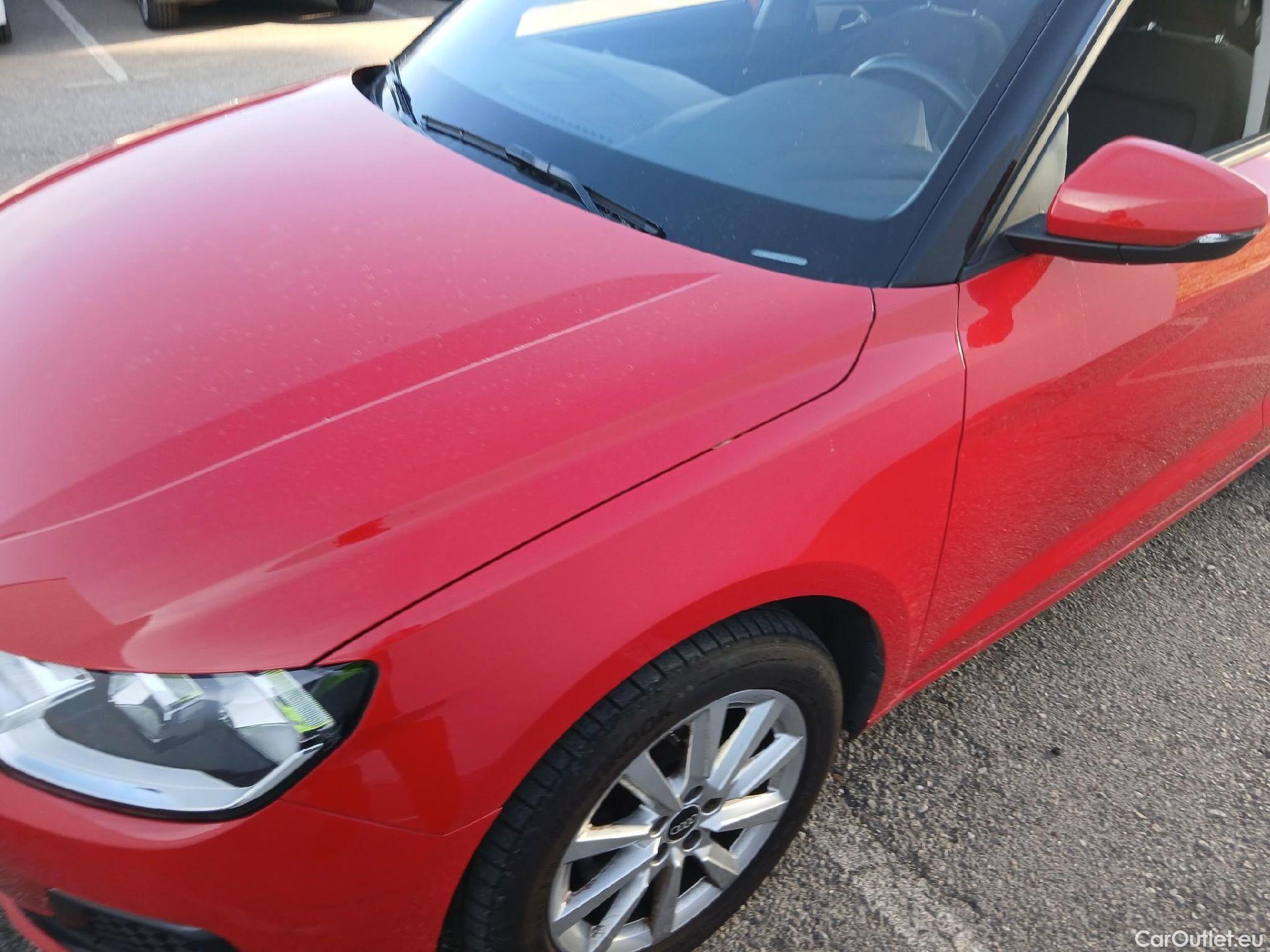  Audi  A1 Sportback AUDI A1 / 2018 / 5P / berlina con portón Sportback Advanced 25 TFSI 70kW (95CV) #4