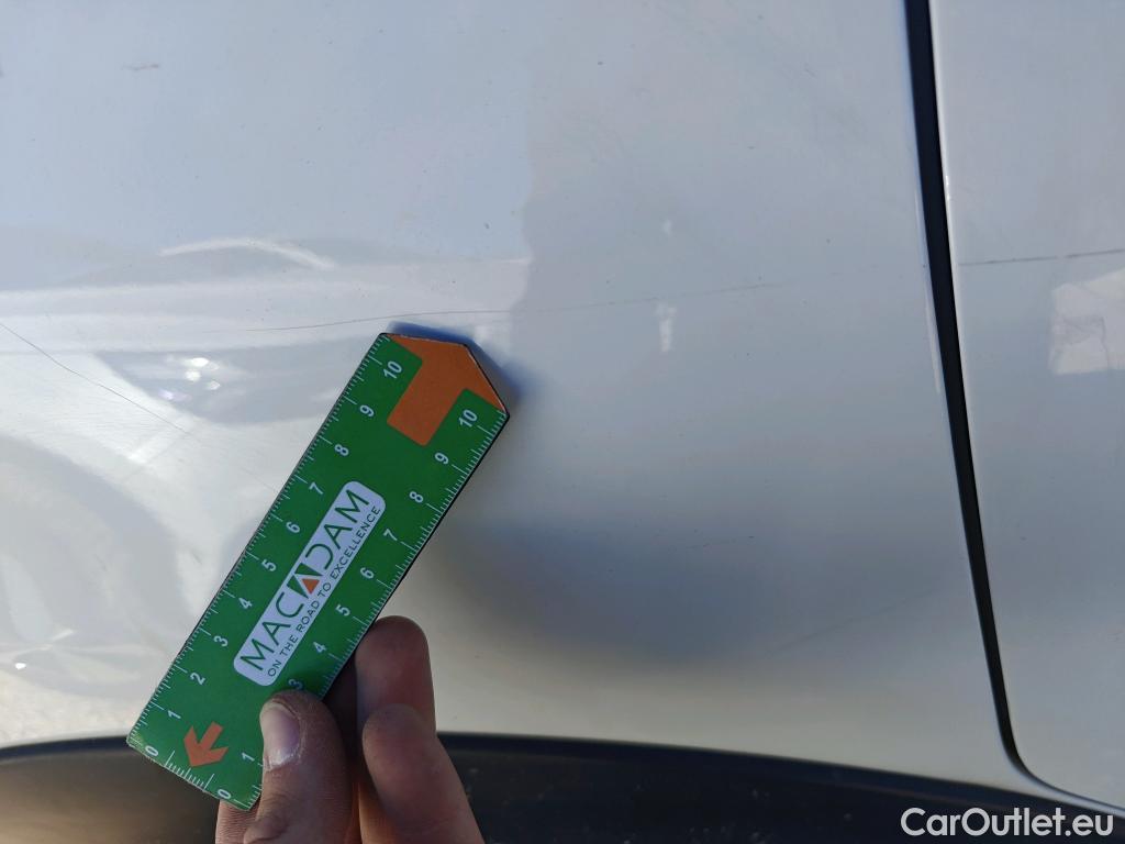  Citroen  C3 CITROEN  / 2016 / 5P / berlina con portón BlueHDi 73KW (100CV) S&S FEEL #43