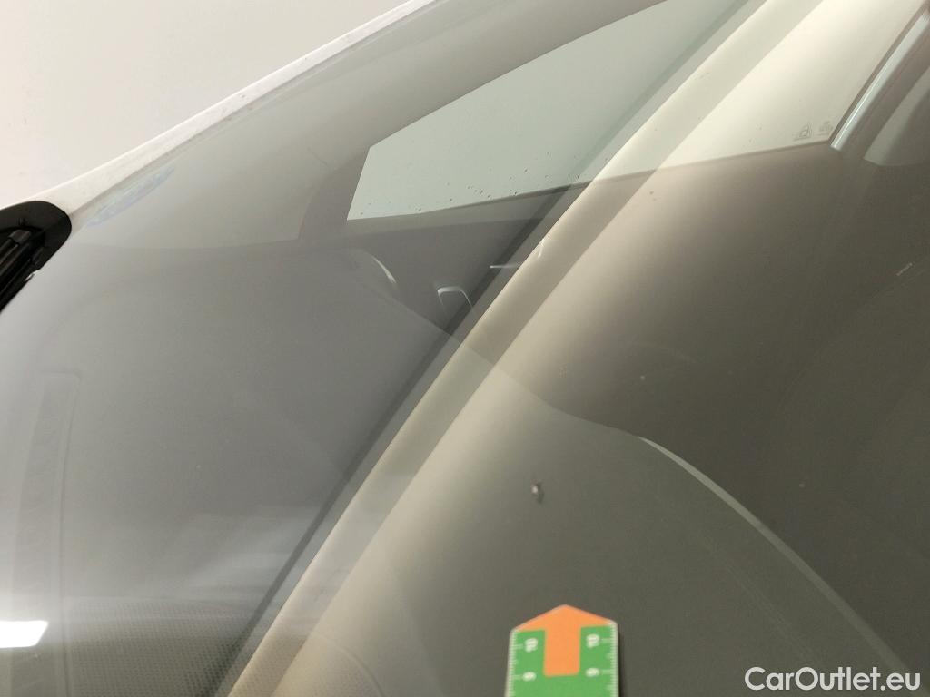  KIA  Sportage KIA  / 2018 / 5P / todoterreno 1.6 MHEV Business 100kW (136CV) 4x4 #4