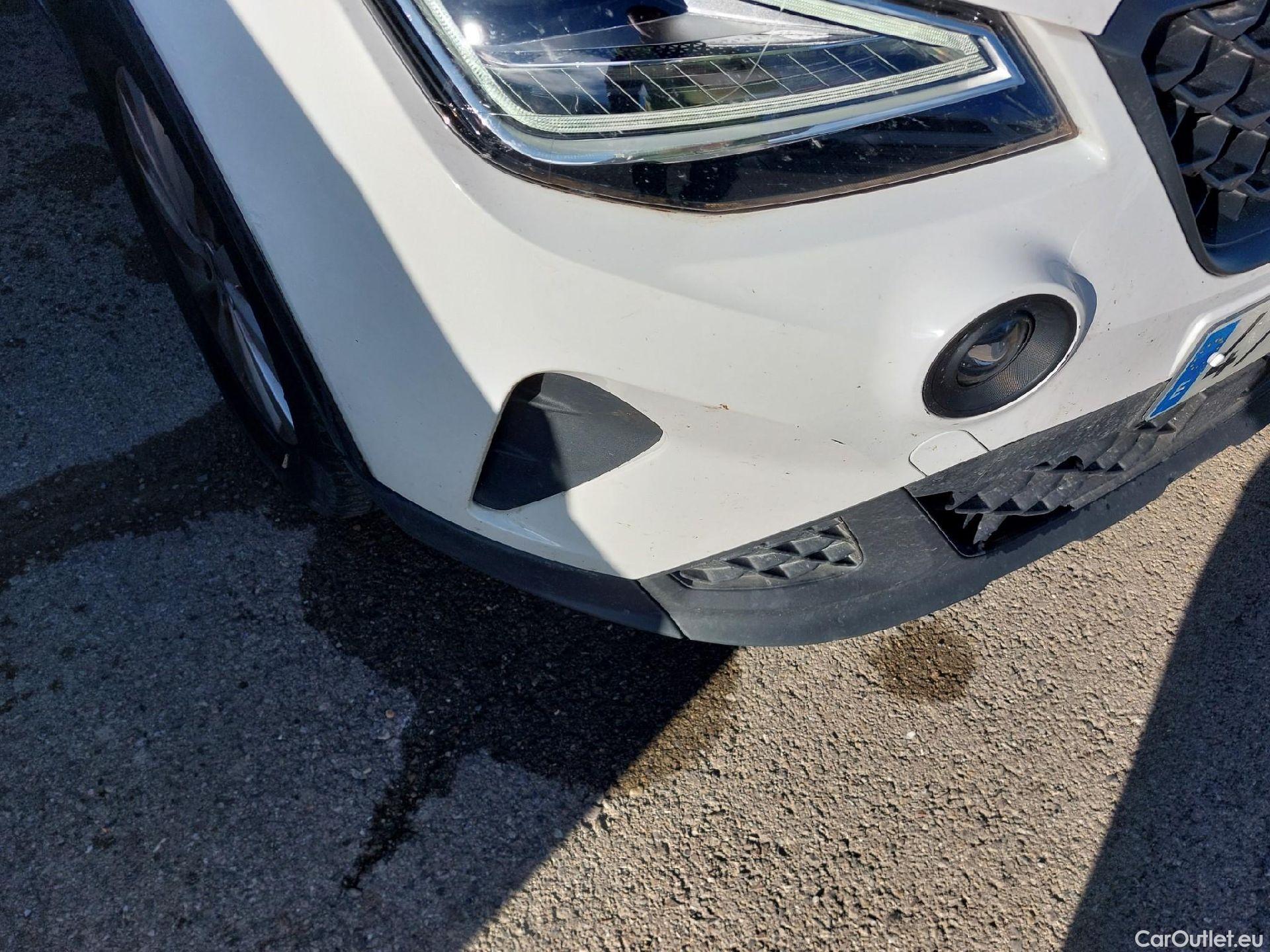  Seat  Arona SEAT  / 2017 / 5P / todoterreno 1.0 TSI 81kW (110CV) Style Plus (AC) #2