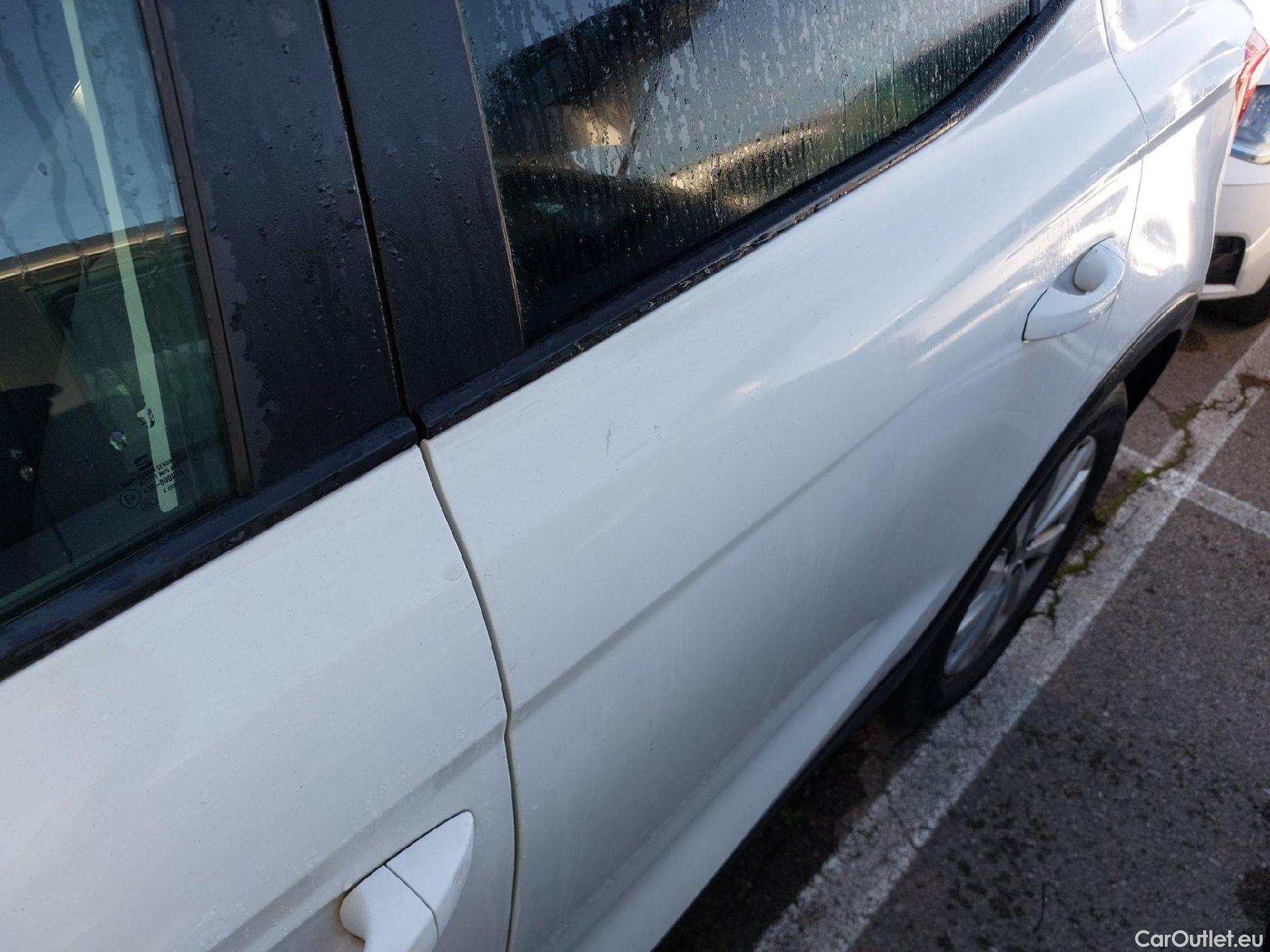  Seat  Arona SEAT  / 2017 / 5P / todoterreno 1.0 TSI 81kW (110CV) Style Plus (AC) #4