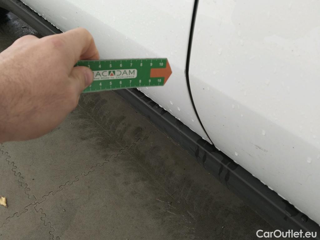  KIA  Sportage KIA  / 2018 / 5P / todoterreno 1.6 MHEV Business 100kW (136CV) 4x4 #10