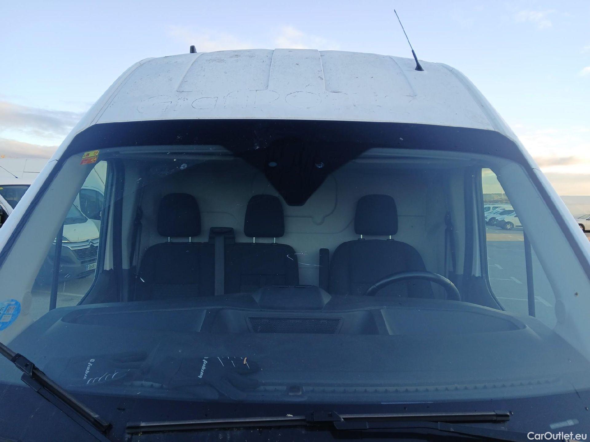  Ford  Transit FORD  / 2013 / 4P / furgón 350 96kW L3H2 Van Trend FWD MHEV #23