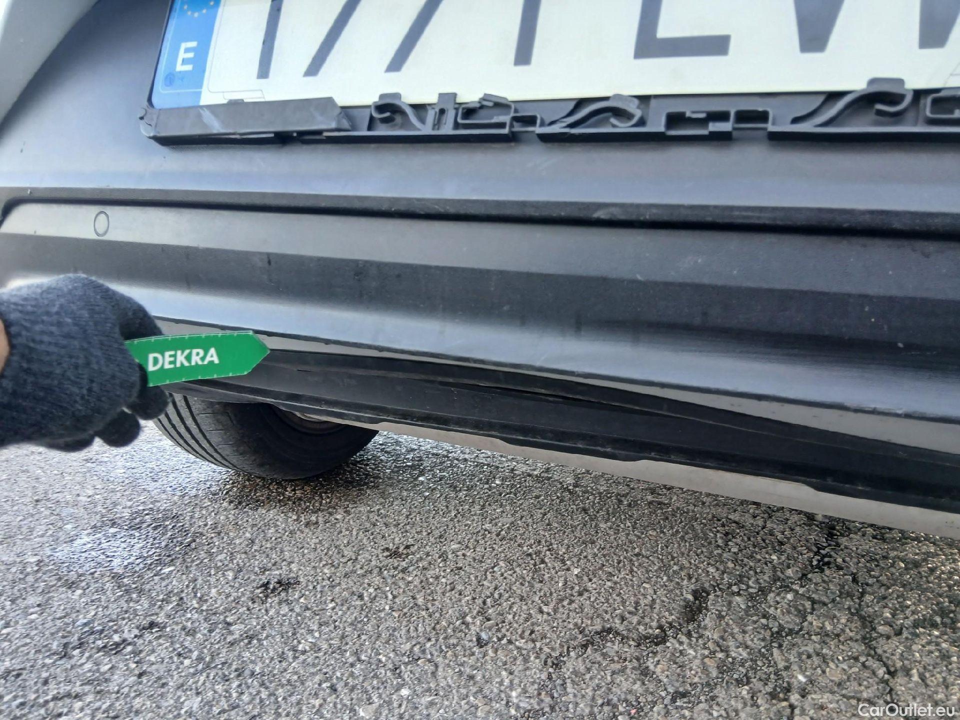  Volkswagen  T-ROC VOLKSWAGEN  / 2017 / 5P / Advance 1.5 TSI 110kW (150CV) DSG #17