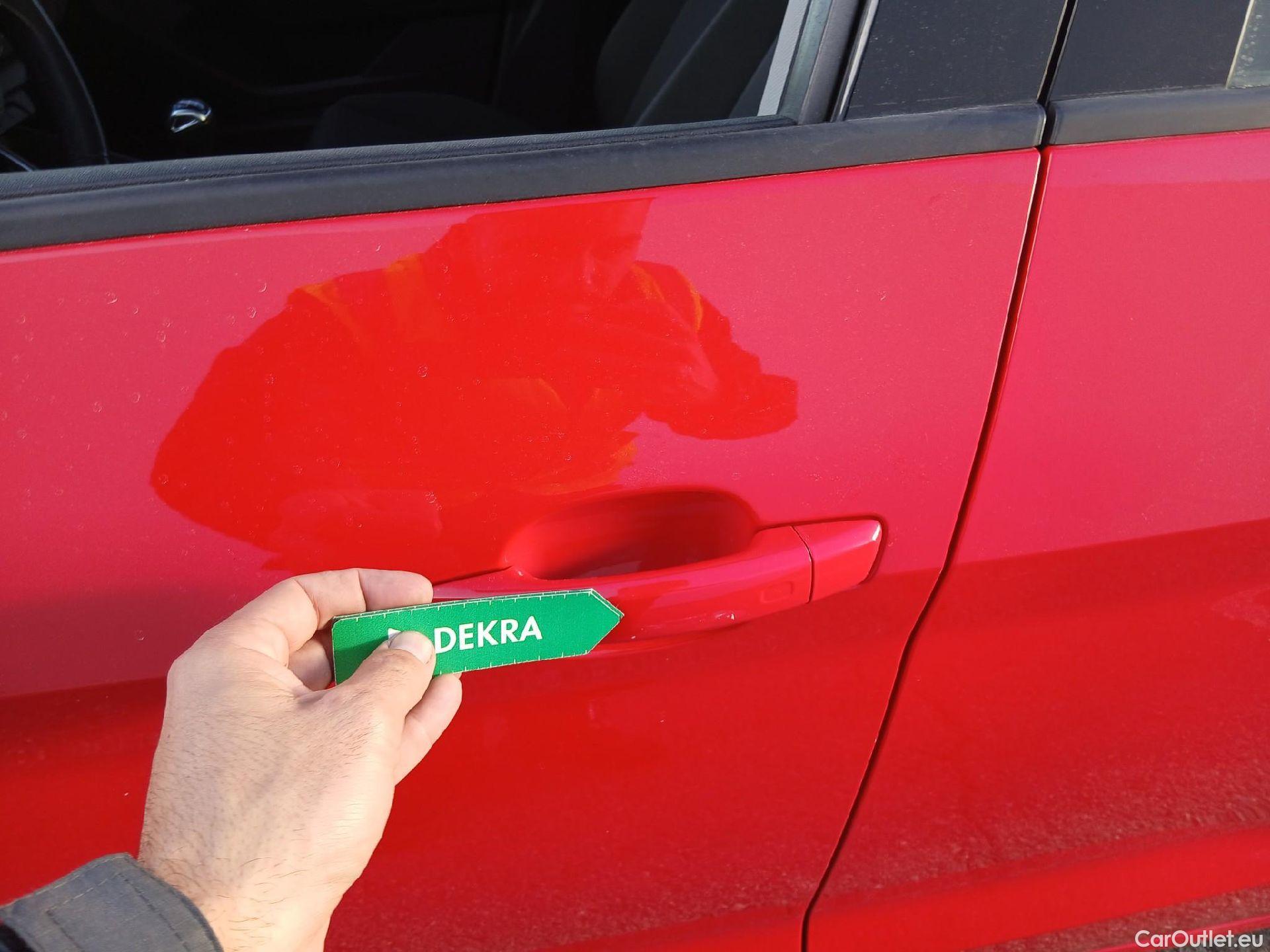  Audi  A1 Sportback AUDI A1 / 2018 / 5P / berlina con portón Sportback Advanced 25 TFSI 70kW (95CV) #6