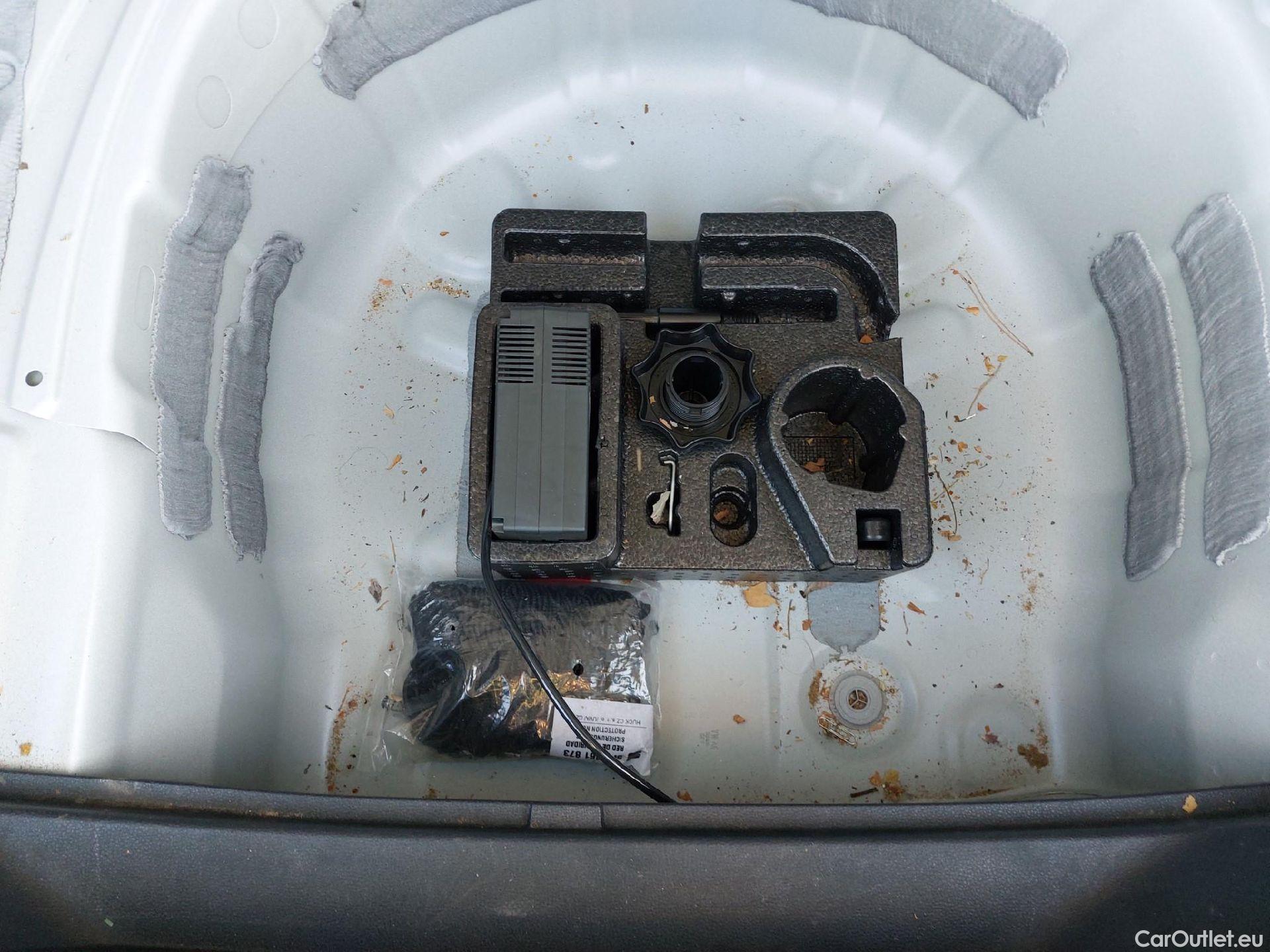  Seat  Arona SEAT  / 2017 / 5P / todoterreno 1.0 TSI 81kW (110CV) Style Plus (AC) #1