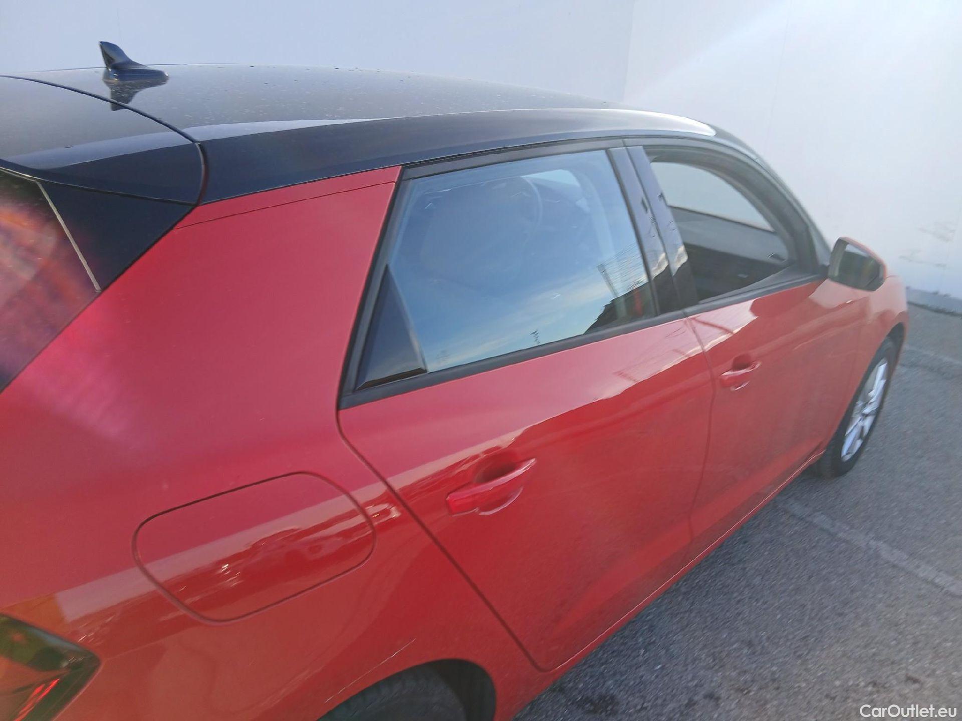  Audi  A1 Sportback AUDI A1 / 2018 / 5P / berlina con portón Sportback Advanced 25 TFSI 70kW (95CV) #15