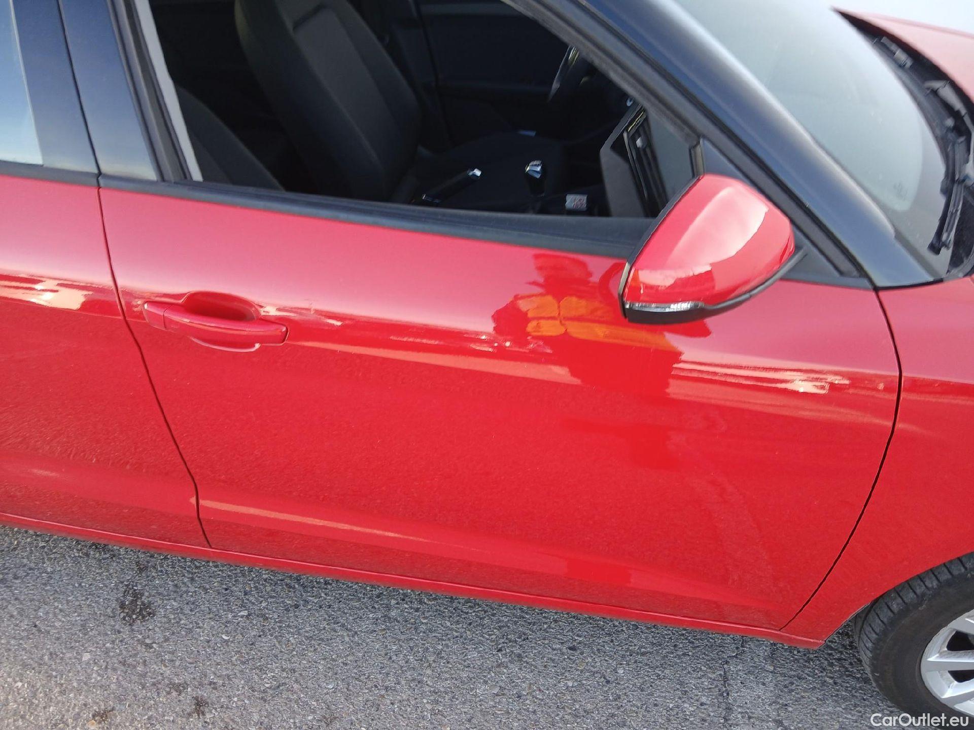  Audi  A1 Sportback AUDI A1 / 2018 / 5P / berlina con portón Sportback Advanced 25 TFSI 70kW (95CV) #19