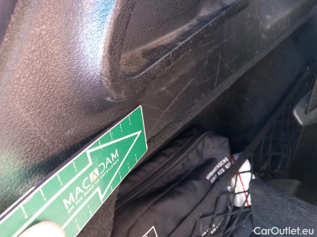  Mercedes  G-Klasee MERCEDES-BENZ GLE / 2018 / 5P / todoterreno GLE 450 4MATIC #26