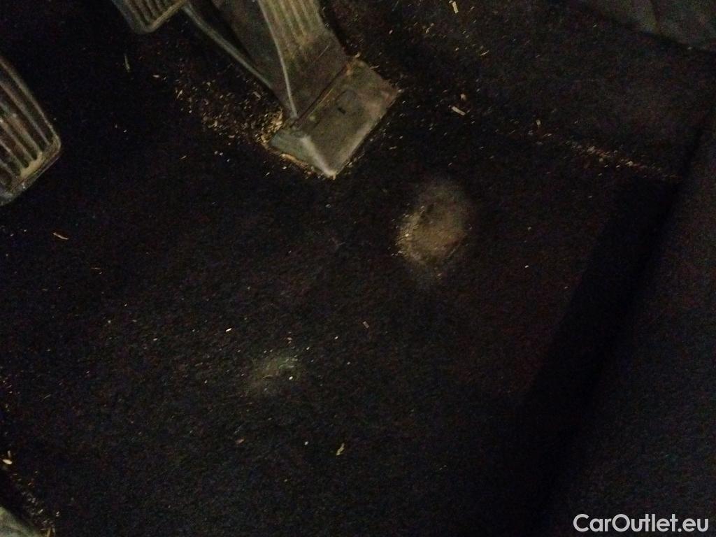  KIA  Sportage KIA  / 2018 / 5P / todoterreno 1.6 MHEV Business 100kW (136CV) 4x4 #1