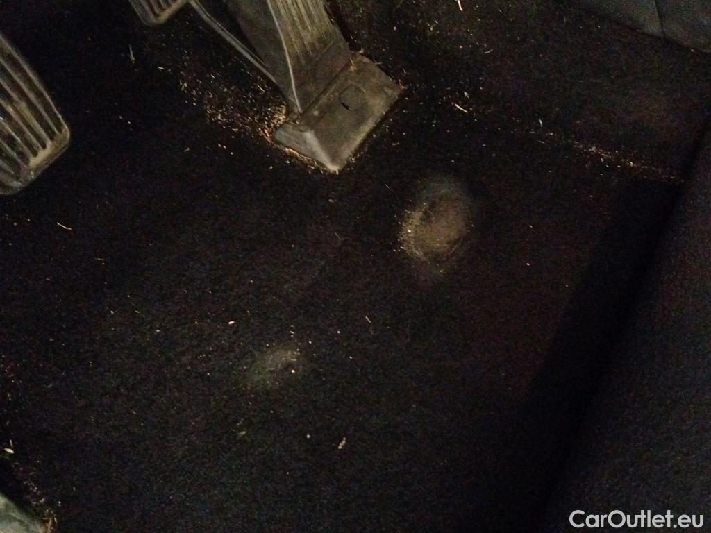  KIA  Sportage KIA  / 2018 / 5P / todoterreno 1.6 MHEV Business 100kW (136CV) 4x4 #2