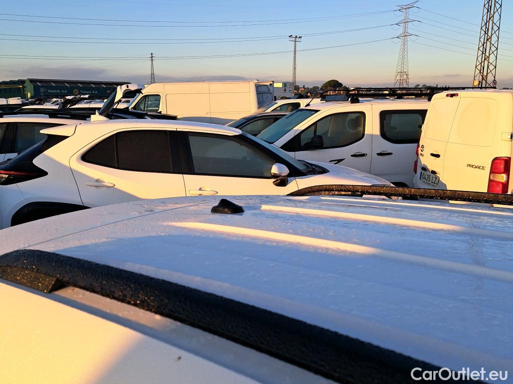  Seat  Arona SEAT  / 2017 / 5P / todoterreno 1.0 TSI 85kW (115Cv) Style Edition Eco (CX) #14