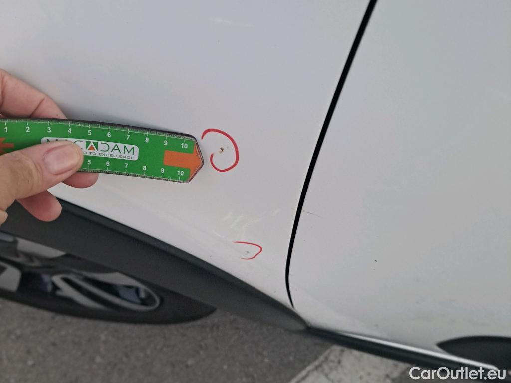  Citroen  C3 CITROEN  / 2020 / 5P / berlina con portón PureTech 60KW (83CV) Feel Pack #14