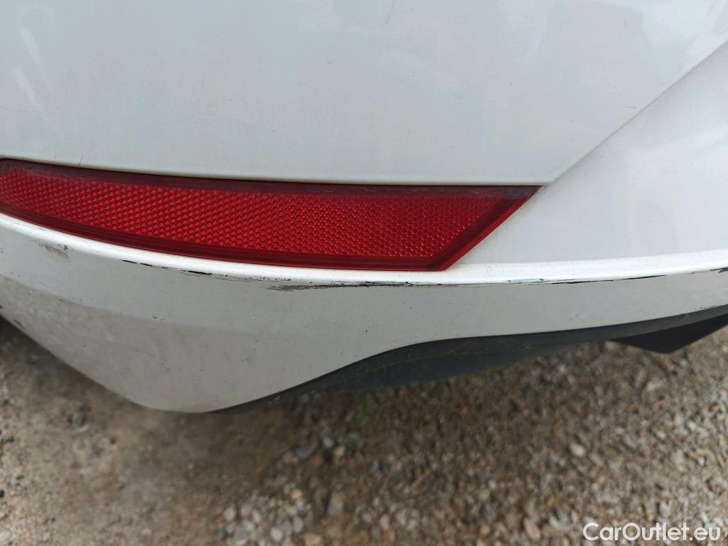  Seat  Leon SEAT León / 2016 / 5P / familiar ST 1.6 TDI 85kW (115CV) S&S Style Ed Nav #29