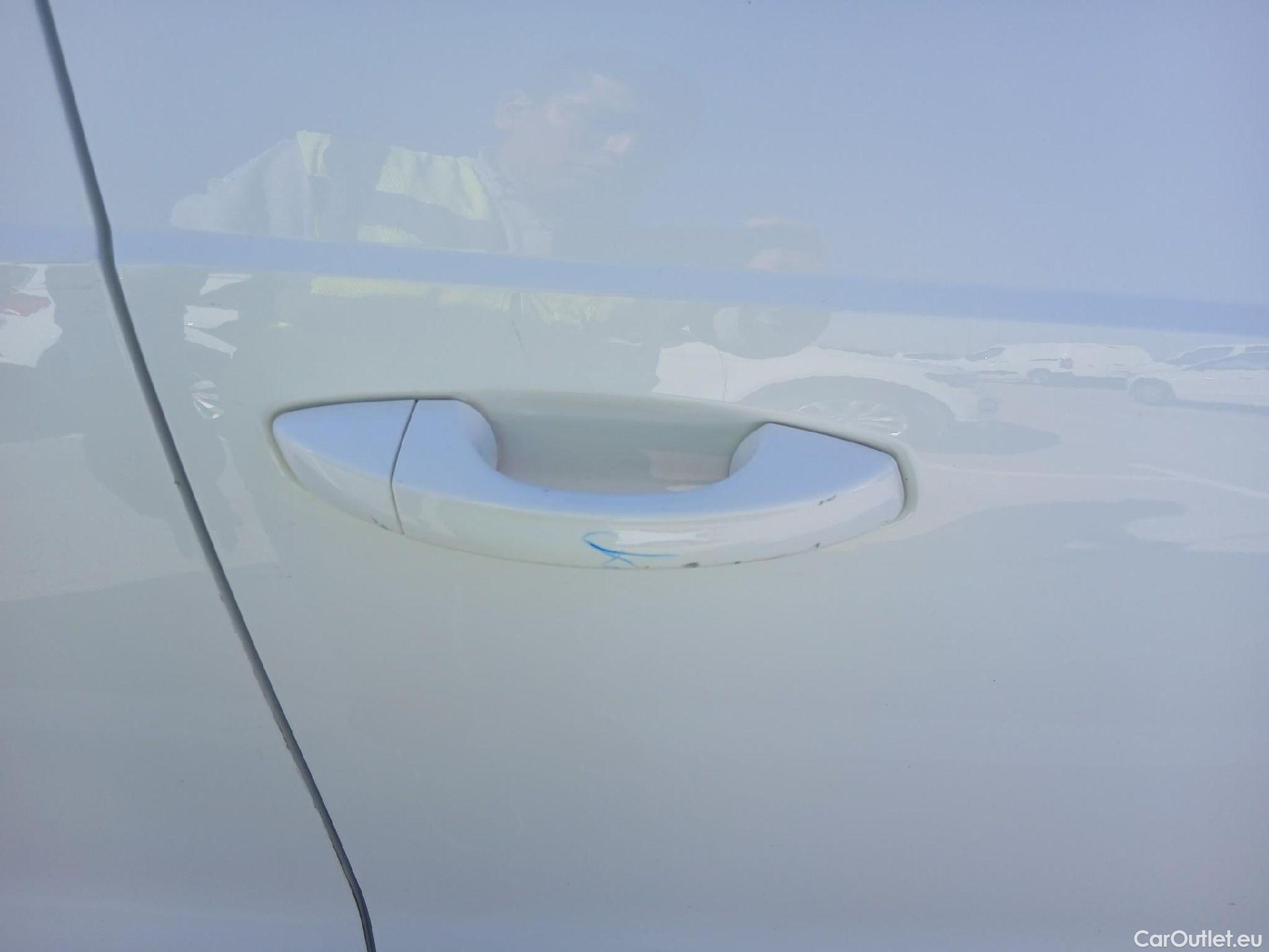  Audi  Q3 AUDI  / 2018 / 5P / todoterreno 40 TDI 140kW (190CV) S tronic Quattro #28