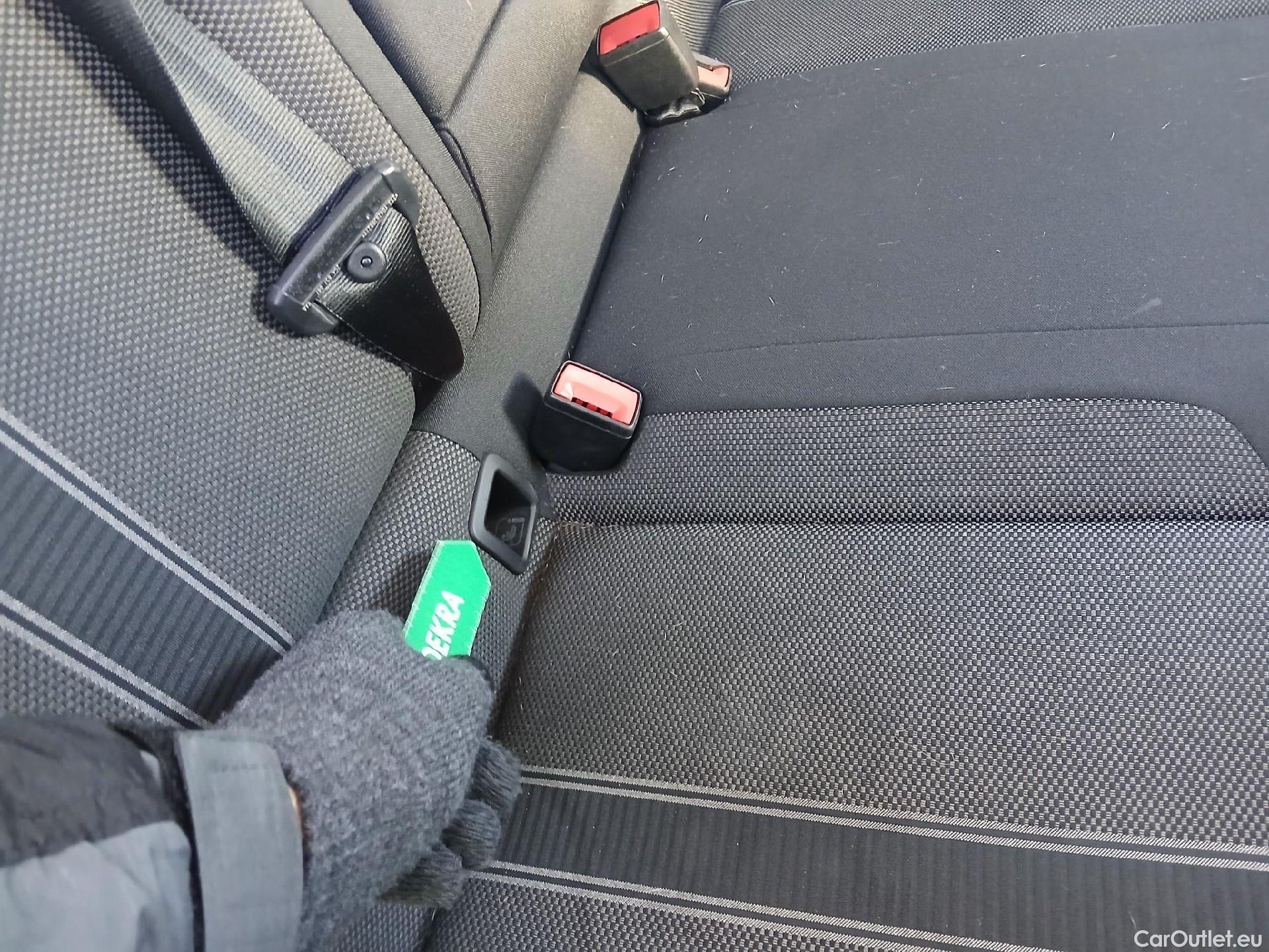  Volkswagen  T-ROC VOLKSWAGEN  / 2017 / 5P / Advance 1.5 TSI 110kW (150CV) DSG #18