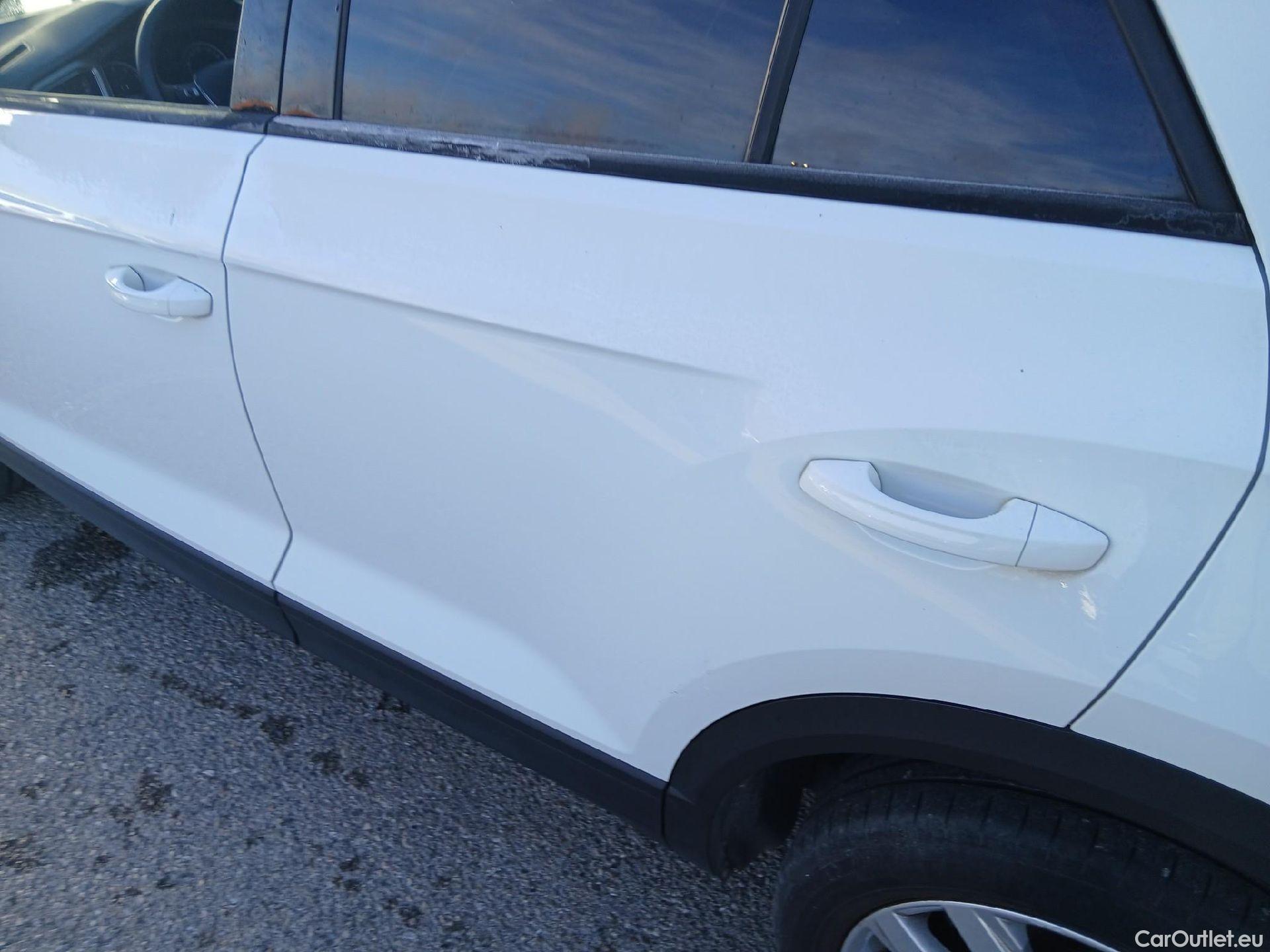  Volkswagen  T-ROC VOLKSWAGEN  / 2017 / 5P / Advance 1.5 TSI 110kW (150CV) DSG #8