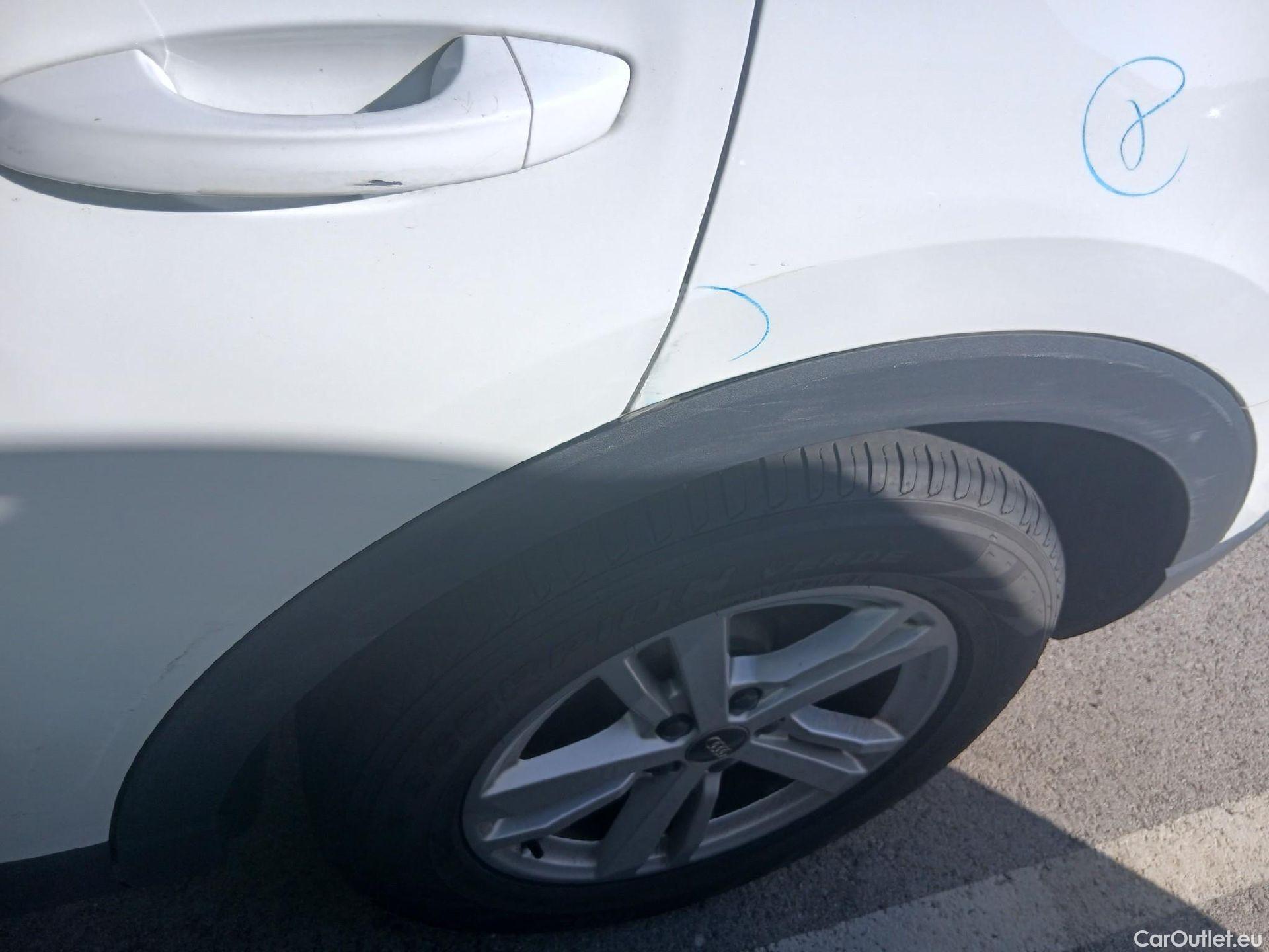  Audi  Q3 AUDI  / 2018 / 5P / todoterreno 40 TDI 140kW (190CV) S tronic Quattro #16