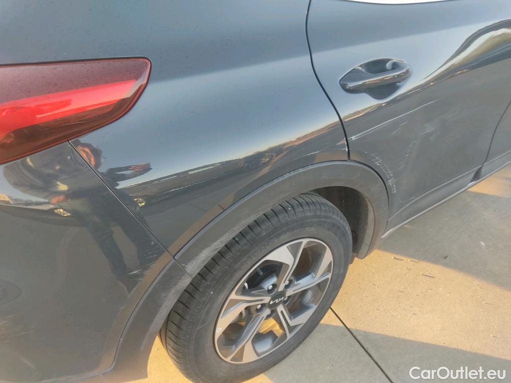  KIA  XCeed KIA  / 2019 / 5P / todoterreno 1.0 T-GDi Drive 88kW (120CV) #31