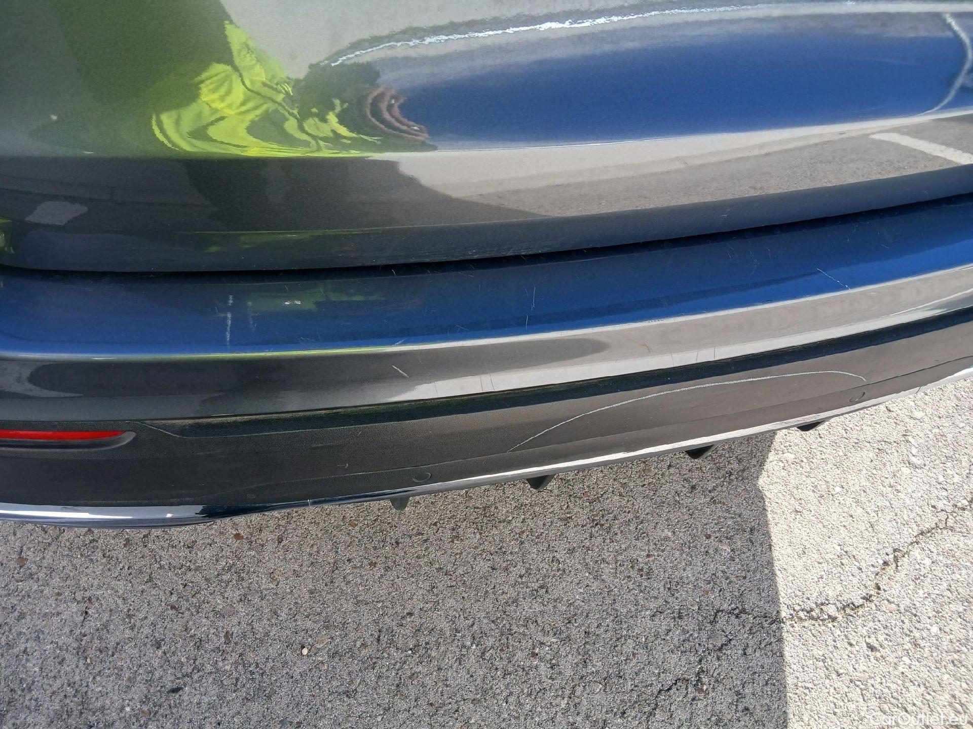  Mercedes  G-Klasee MERCEDES-BENZ Clase GLC / 2019 / 5P / todoterreno GLC 300 de 4MATIC #23