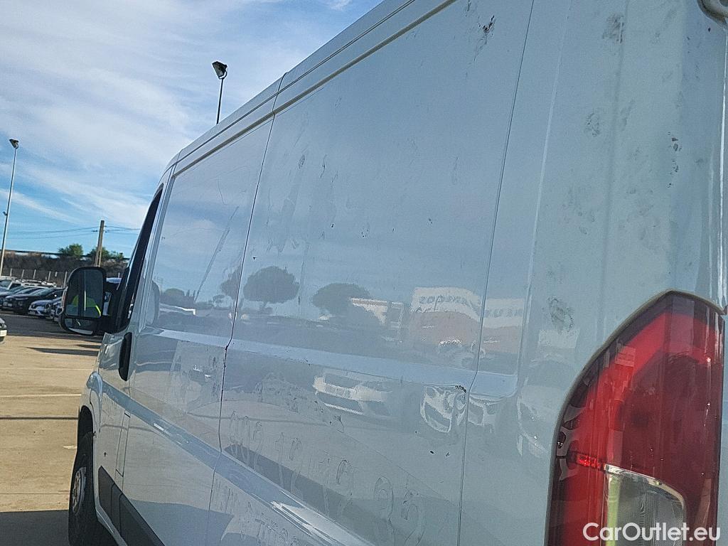  Peugeot  Boxer PEUGEOT  / 2014 / 4P / furgón 330 L1H1 BlueHDi 81KW (110CV) #11